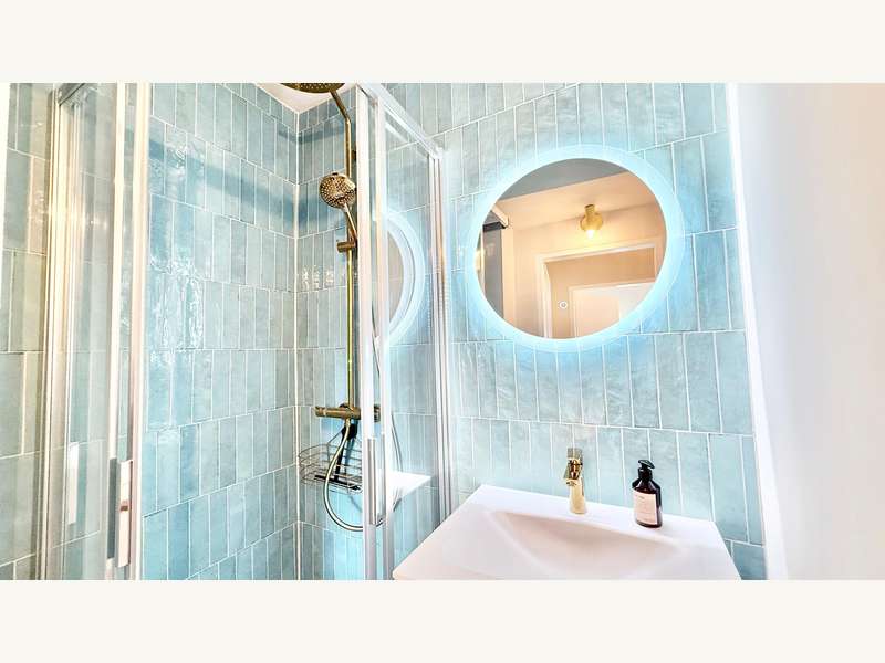 Dachgeschosswohnung in 9220  - 8