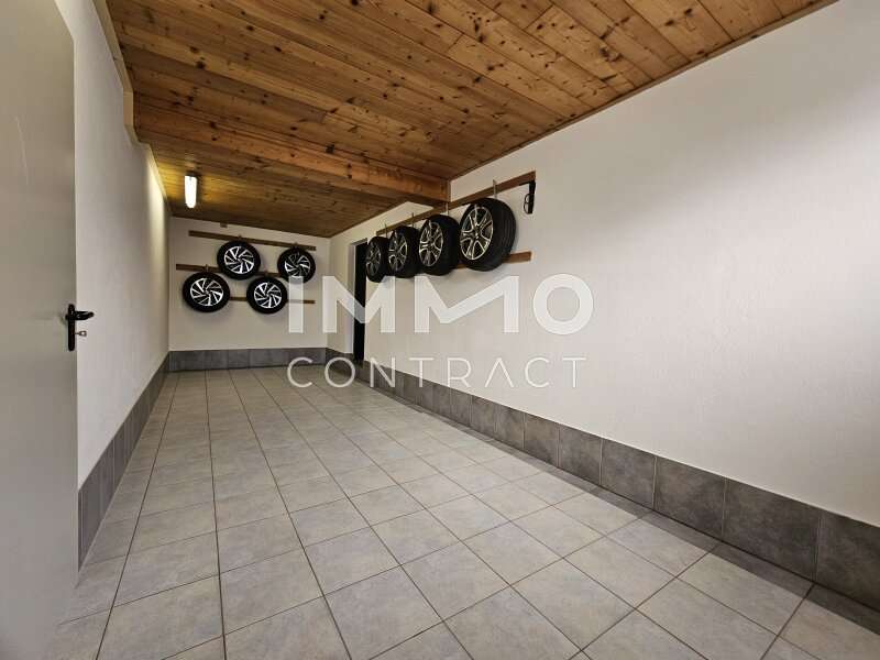 Abstellraum 1 neben Garage - Bild 13 von 41 Haus in 3900 - 13