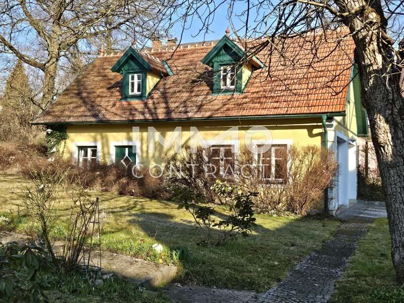 Villa in 3910  - 11