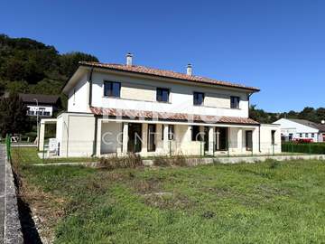 Doppelhaushälfte in Golling