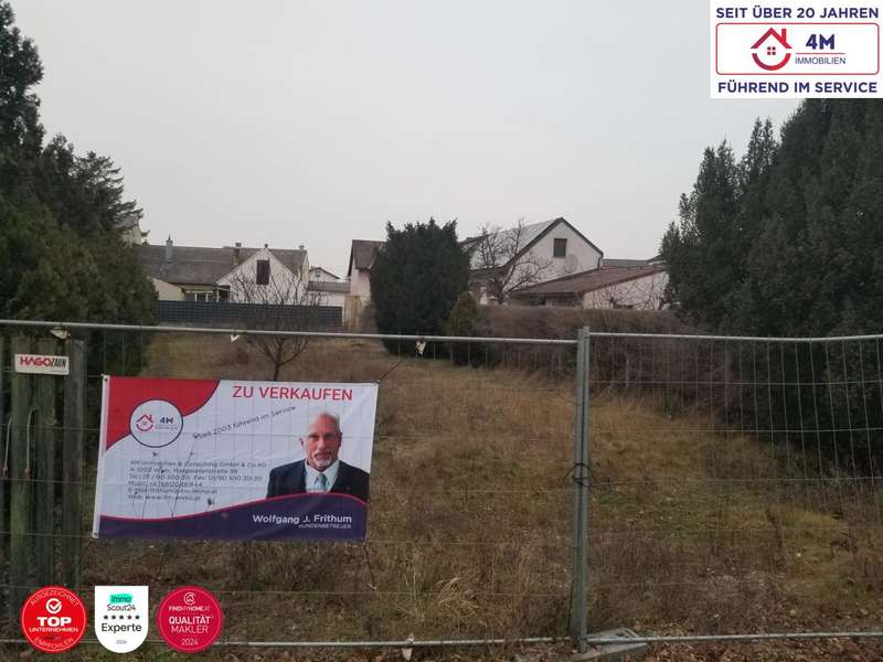 Baugrundstück in 2201  - 2
