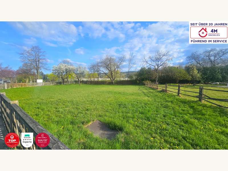 Baugrundstück in 2630  - 1