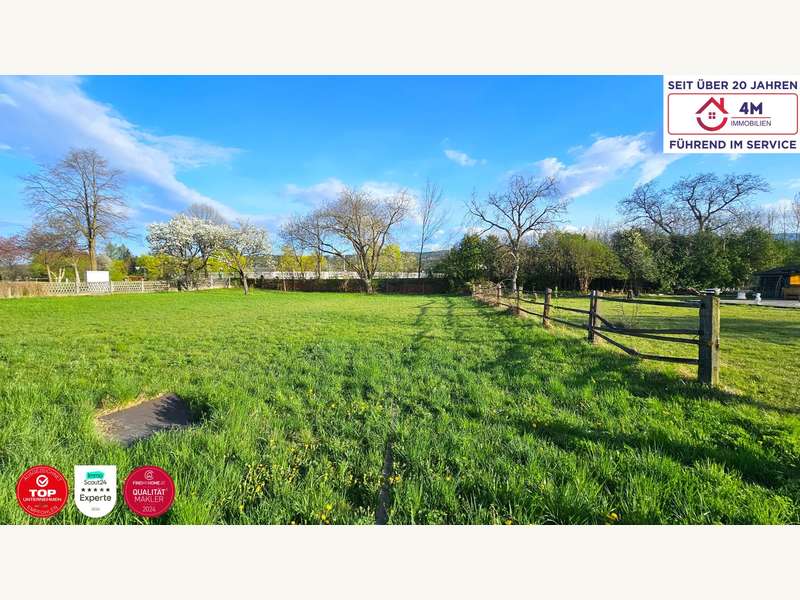 Baugrundstück in 2630  - 2