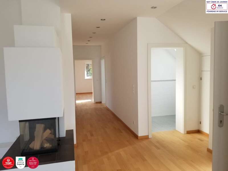 Dachgeschosswohnung in 3400  - 6
