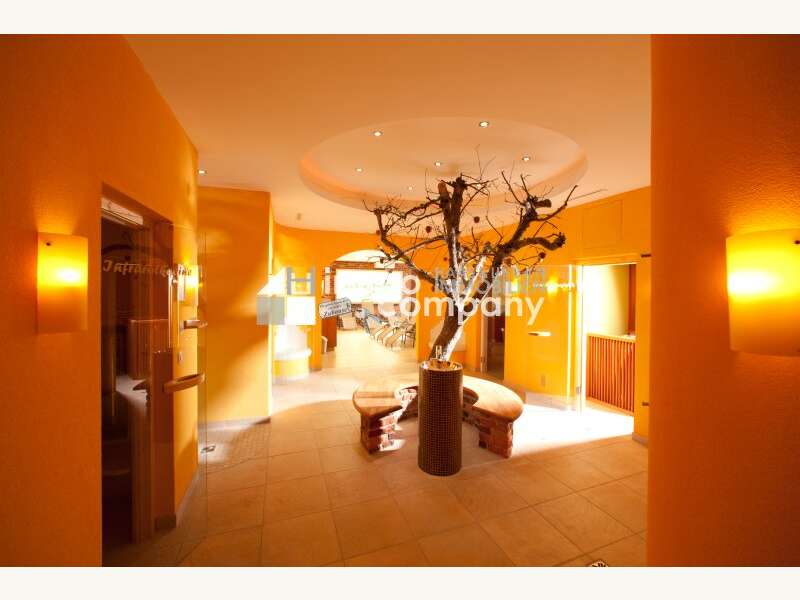 Hotel in 8224  - 1