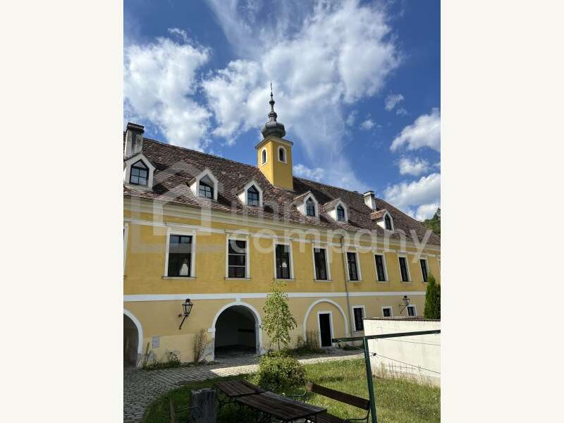 Krems an der Donau Renditeobjekt - Bild 1 von 5 Renditeobjekt in 3500 - 1