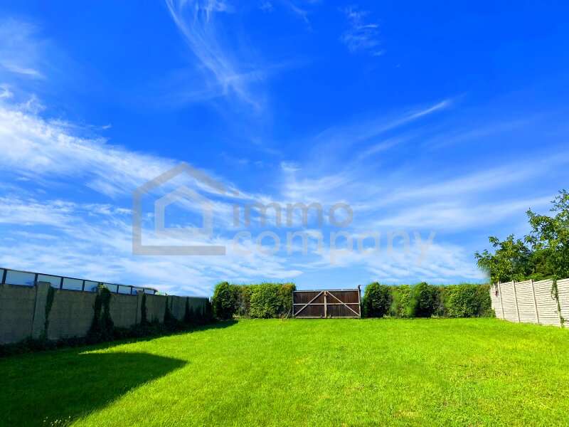 Baugrundstück in 7092  - 2