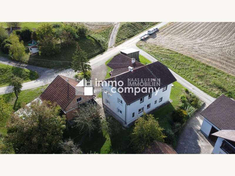 Zweifamilienhaus in 4720  - 2