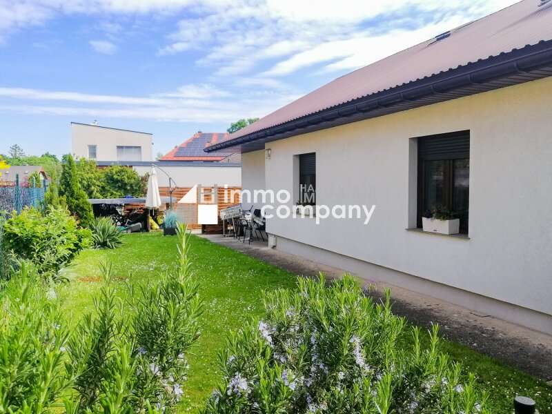Einfamilienhaus in 2320  - 1