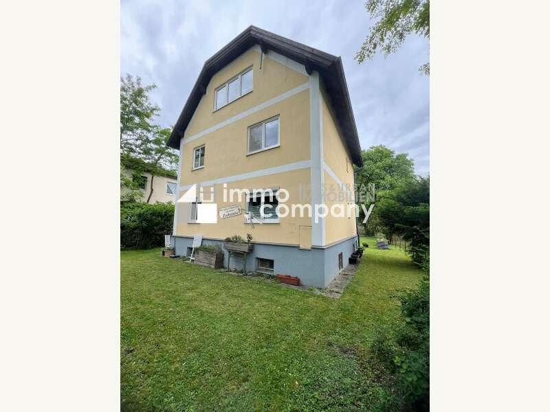 Mehrfamilienhaus in 5020  - 1