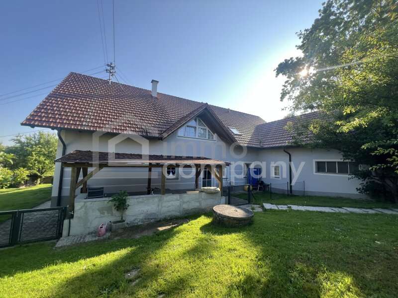 Zweifamilienhaus in 4731  - 3