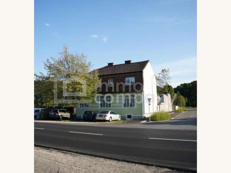 Mehrfamilienhaus in 2560  - 6