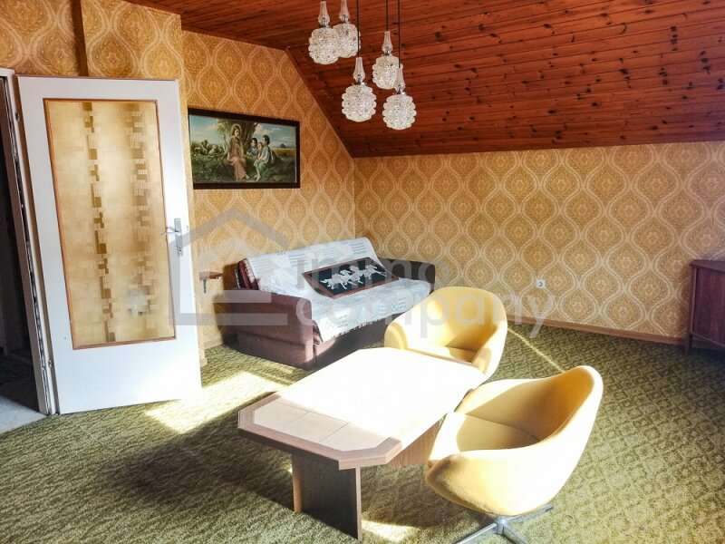 Mehrfamilienhaus in 7093  - 8