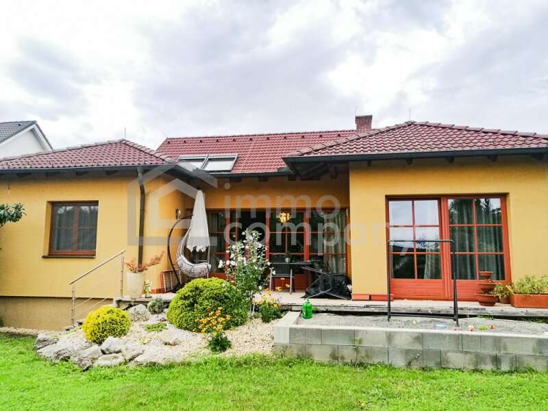 Einfamilienhaus in 2464  - 9