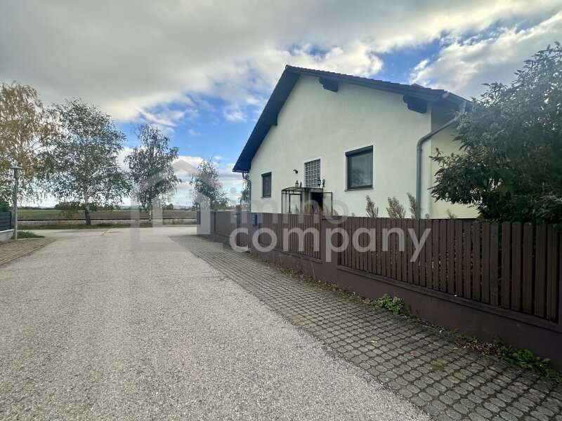 Einfamilienhaus in 2522  - 3