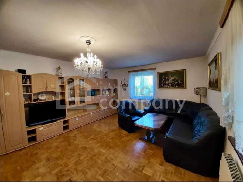 Einfamilienhaus in 2522  - 8