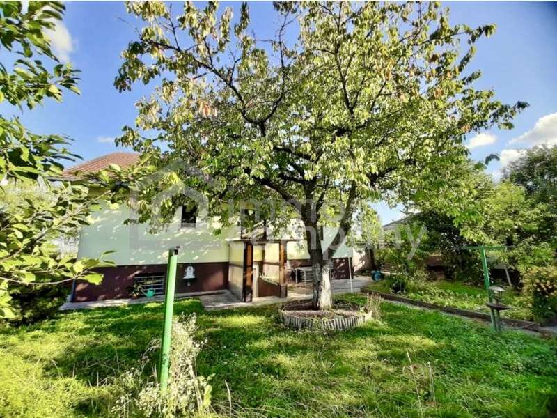 Einfamilienhaus in 2522  - 26