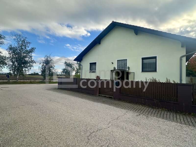 Einfamilienhaus in 2522  - 33