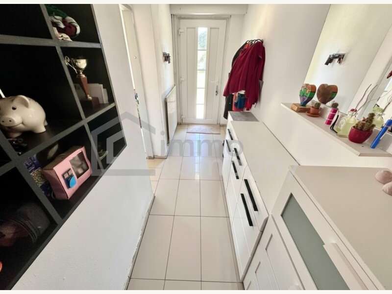 Gang - Einfamilienhaus Herzogbirbaum - Bild 7 von 12 Einfamilienhaus in 2002 - 7