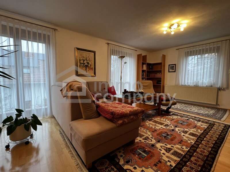 Zweifamilienhaus in 9201  - 2