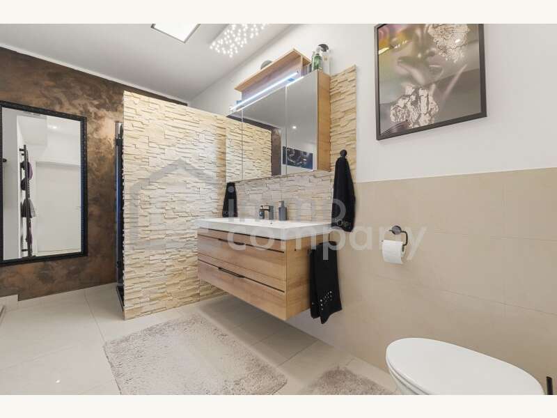 Badezimmer - Bild 11 von 18 Einfamilienhaus in 7212 - 11