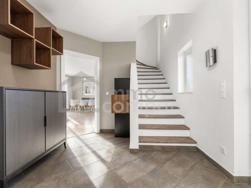 EG Vorzimmer - Bild 3 von 25 Doppelhaushälfte in 2325 - 3