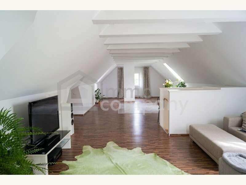Villa in 7082  - 1