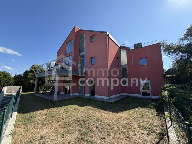 Villa in 4060  - 3