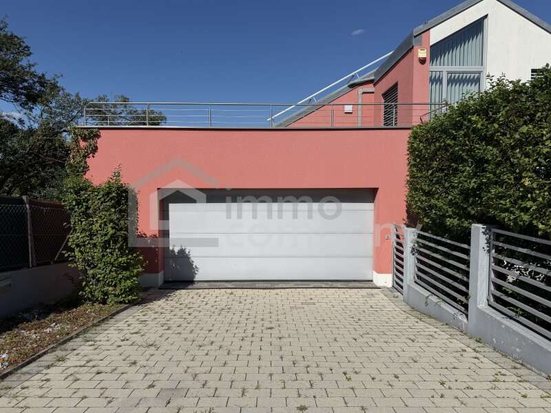 Villa in 4060  - 12