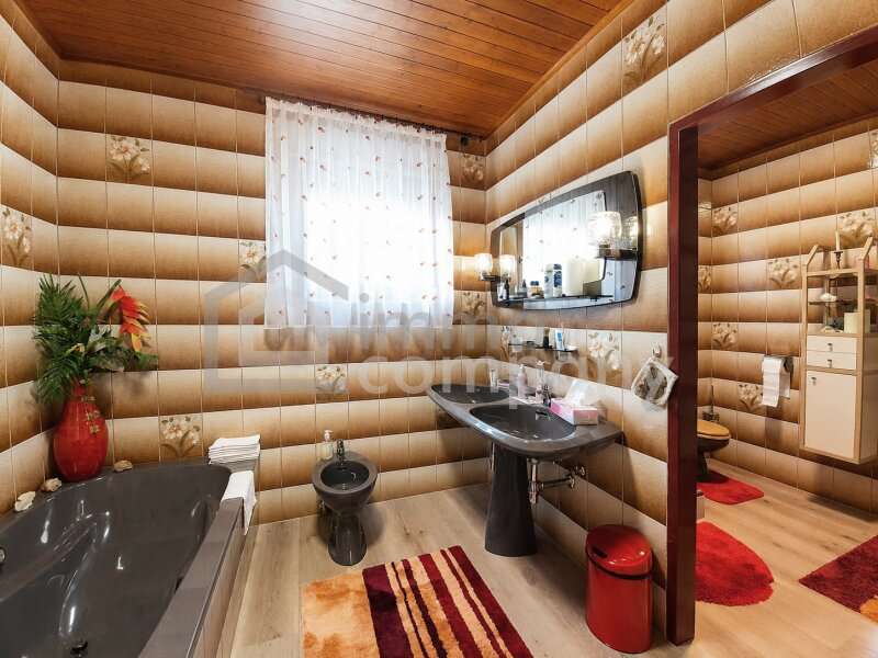 Haus in 2404  - 9