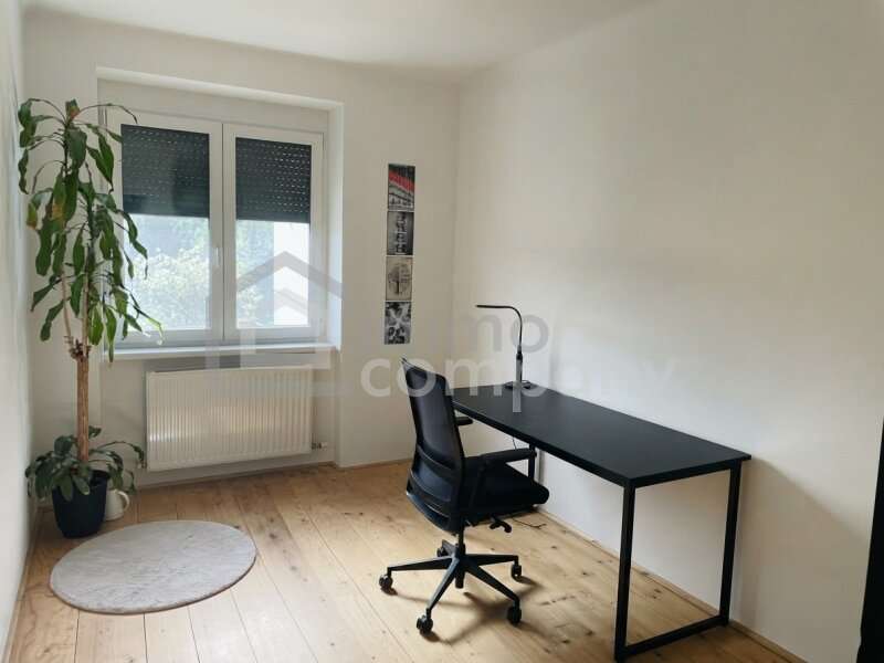 Büro / Schlafzimmer 2 - Bild 11 von 15 Einfamilienhaus in 7203 - 11