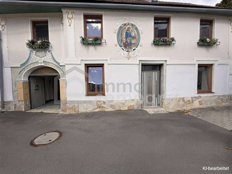 Mehrfamilienhaus in 2620  - 1