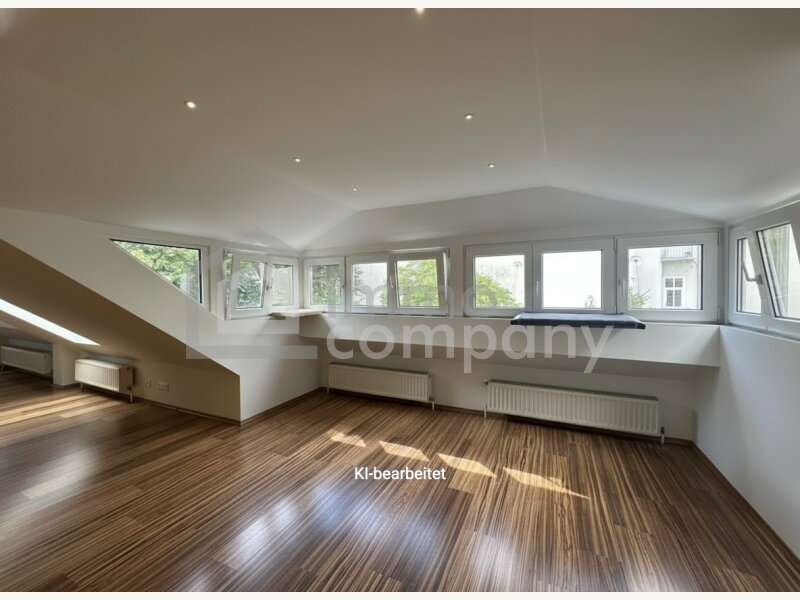 Dachgeschosswohnung in 1040  - 8