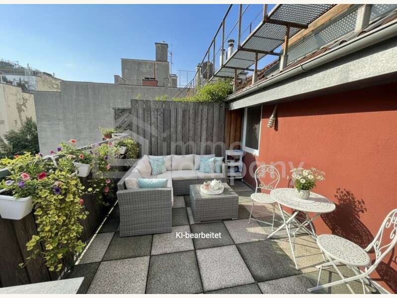 Dachgeschosswohnung in 1040  - 9