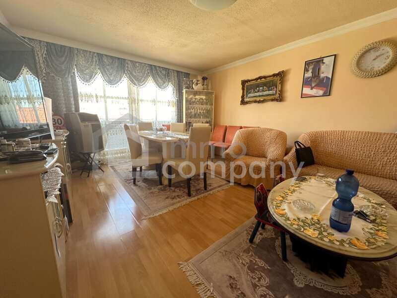 Blick von Terrasse - Bild 1 von 8 Eigentumswohnung in 1100 - 1