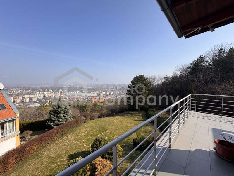 Penthouse in 1037  - 12