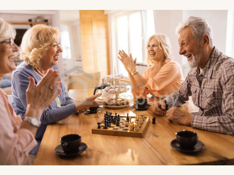 Gemeinschaftsraum kommunikativer Treffpunkt - Symbolfoto - Bild 1 von 15 Eigentumswohnung in 7000 - 1