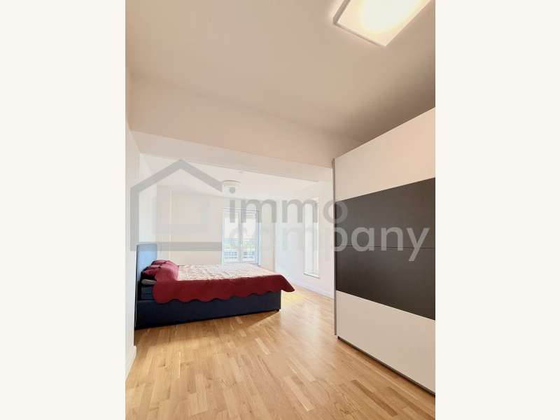 Eigentumswohnung in 2700  - 3