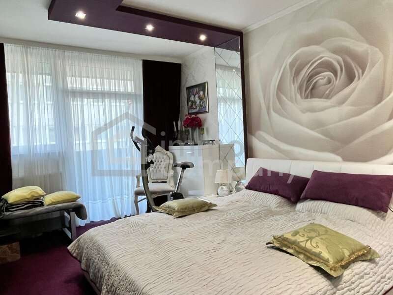 Maisonette in 2700  - 7