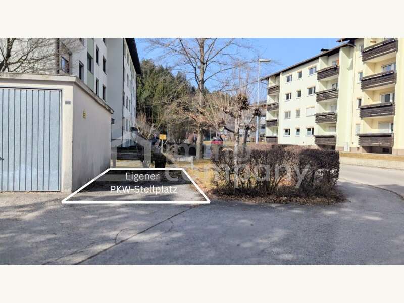 Privat Parkplatz - Bild 16 von 19 Eigentumswohnung in 6600 - 16