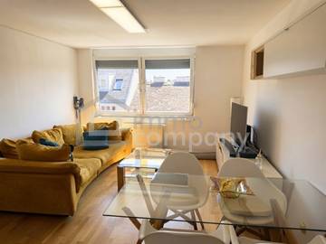 Dachgeschosswohnung in Wien