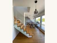 Dachgeschosswohnung in Wien