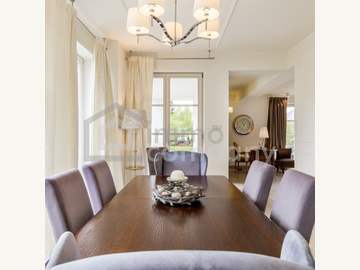 Mehrfamilienhaus in Wien