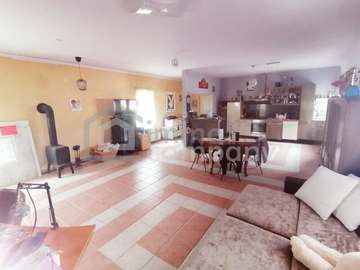 Mehrfamilienhaus in Hainburg an der Donau