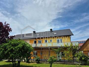 Mehrfamilienhaus in Oberpurkla