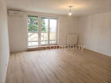 Dachgeschosswohnung in Baden