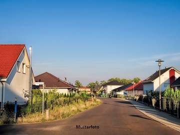 Wohnanlage in Matzendorf-Hölles
