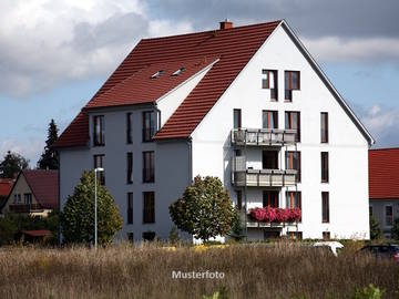 Mehrfamilienhaus in Bürmoos