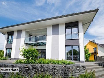 Zweifamilienhaus in Greinbach