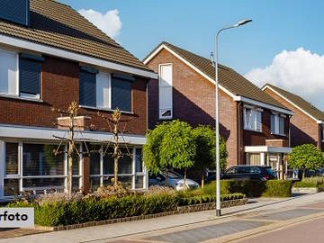 Zweifamilienhaus in Greinbach